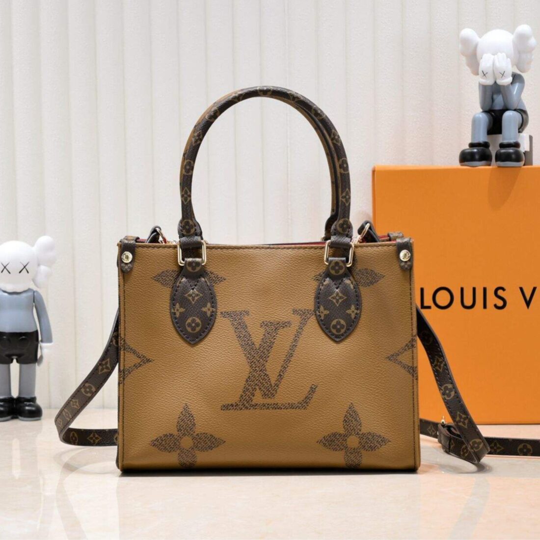 LOUIS VUITTON ONTHEGO PM BROWN 9.8 INCHES M46373 - Image 2